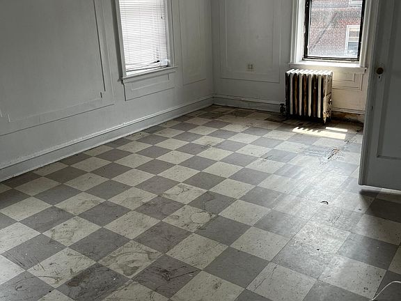4th image of 14011 Ash Ave APT 6G