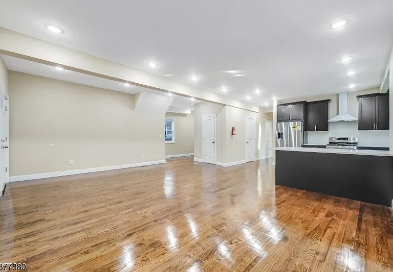 47 Greenwood Ave #1 — Photo 2