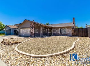 225 Millbrook Way, Vacaville, CA 95687