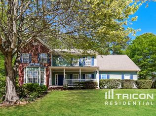 2777 Brook Forest Dr, Lawrenceville, GA