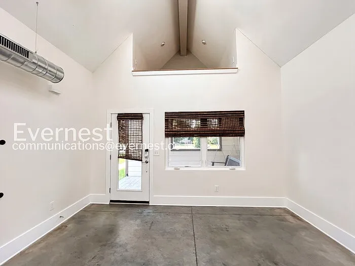 5210B Michigan Ave — Photo 11