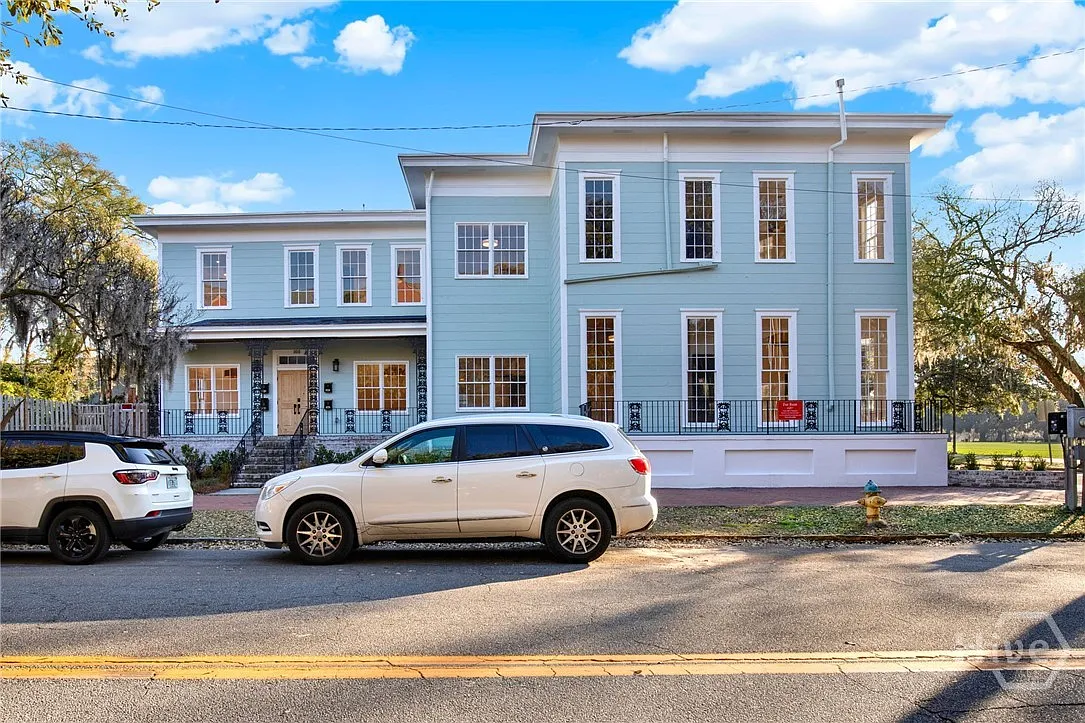Building Photo - 105 E Gwinnett St #2
