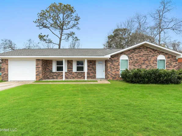 811 Latimer Rd, Gulfport, MS 39503