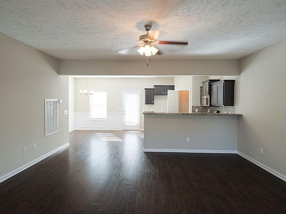 4th image of 5343 Tony Lama Ln