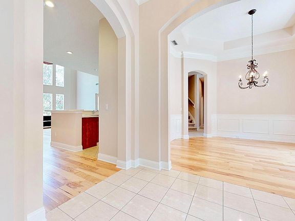 5th image of 120 Parkside Dr