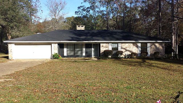 1st image of 305 Briarwood Ct