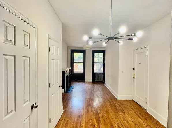122 East 91st Street image 1 of 5