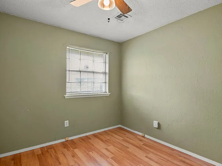 220 E Beech Ave — Photo 12