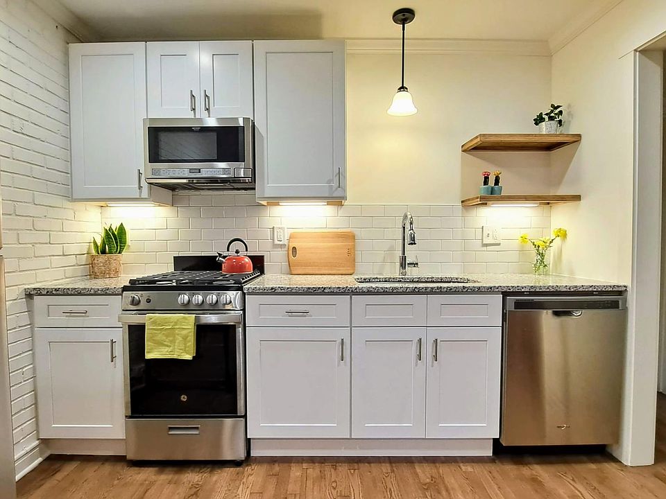 1st image of 5057 Fairmont Rd SE Unit B