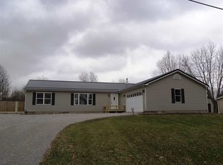 44 Ems T34 Ln, Leesburg, IN 46538