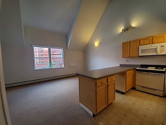 Rented by Nooklyn NYC LLC | media 10