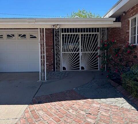 3rd image of 508 Granada Ave