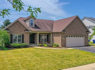 823 Independence Ave, Elburn, IL 60119