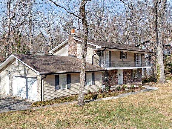 2nd image of 1900 Northwood Dr
