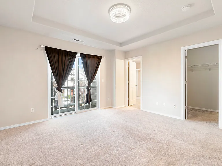 1639 SW Wright Pl — Photo 33
