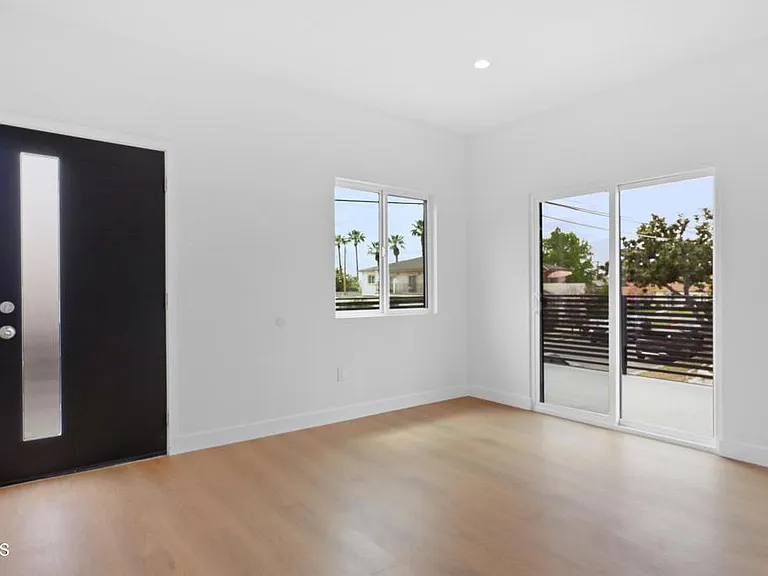 112 N Kenneth Rd #201 — Photo 5