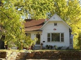 2112 Douglas St, Sioux City, IA 51104