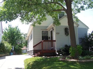 1103 S 87th St, West Allis, WI 53214