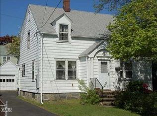 215 Harbor Ave, Bridgeport, CT 06605