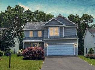 36 Lenox Dr, Glastonbury, CT 06033