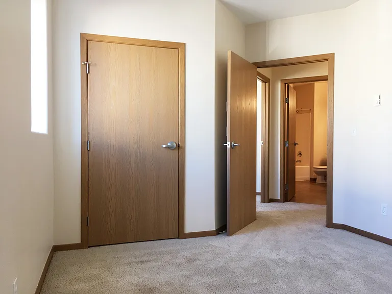 Apartments on Main - Live the Downtown Lifestyle — Photo 29