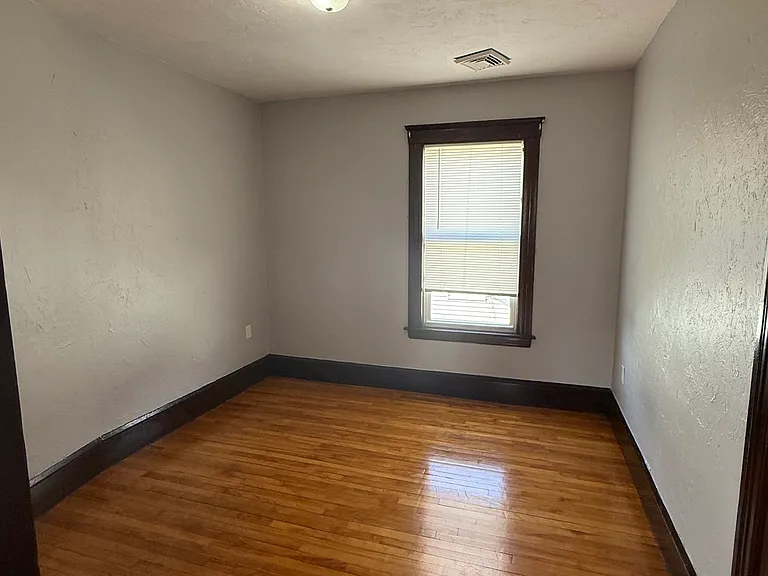 47 Arlington St #3 — Photo 7