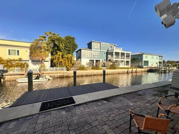 707 Saint Judes Dr S APT 3, Longboat Key, FL 34228