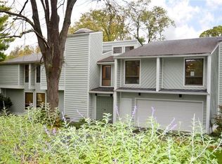 626 Liddle Ln, Cincinnati, OH 45215