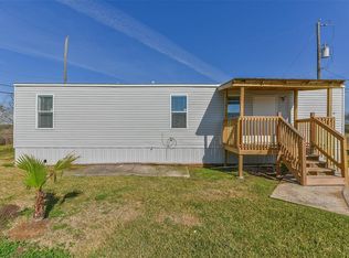 102 Baldwin Rd, Oyster Creek, TX 77541