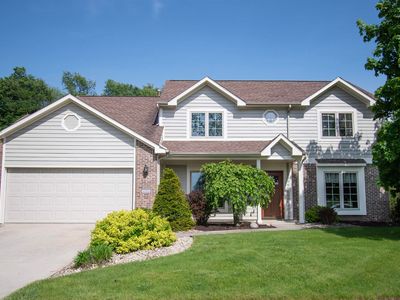 2205 Carnoustie Cir, Kendallville, IN, 46755