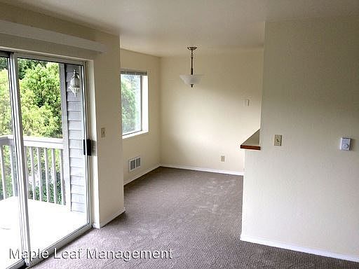 3rd image of 12334 33rd Ave NE APT 101