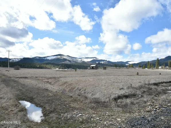 3 Green Valley Rd, Fernwood, ID 83830