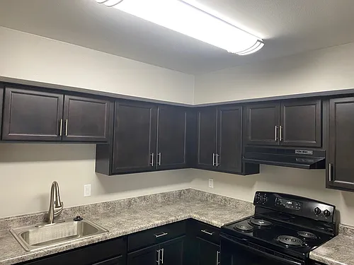 Regency Park Apartments Photo 1