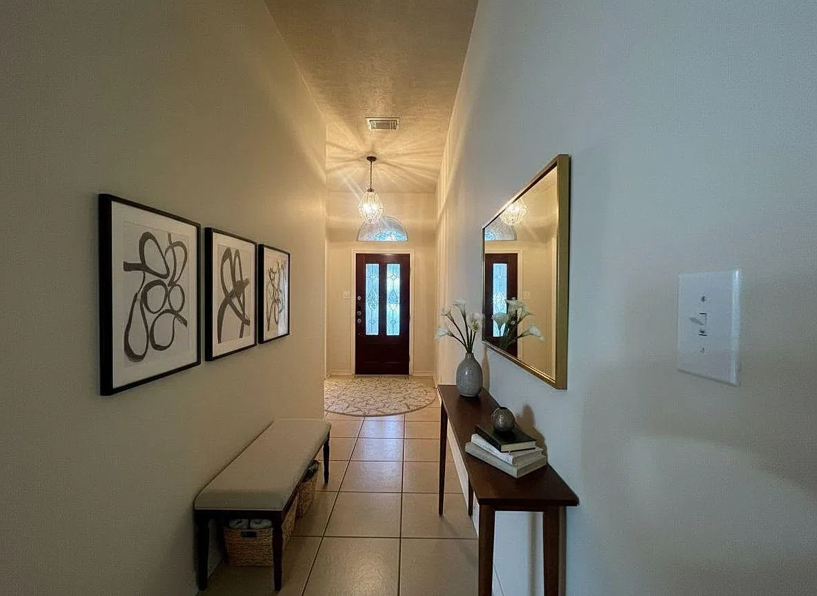 4 bed, 2.0 bath, 2017 sqft, $2,325 — Photo 3