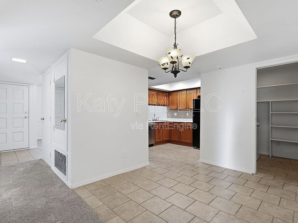 1st image of 2020 W Union Hills Dr Unit 122