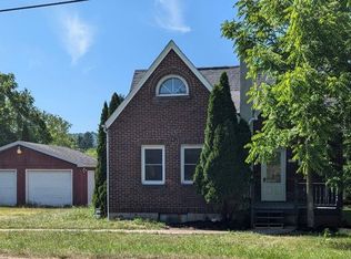 1973 E Lizard Creek Rd, Lehighton, PA 18235
