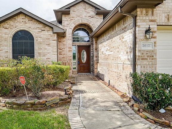 5th image of 20127 Jasper Oaks Dr