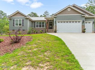 105 Azalea Ct, West End, NC 27376