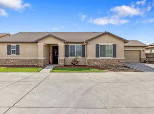 3159 Manchester Street, Tulare, CA 93274
