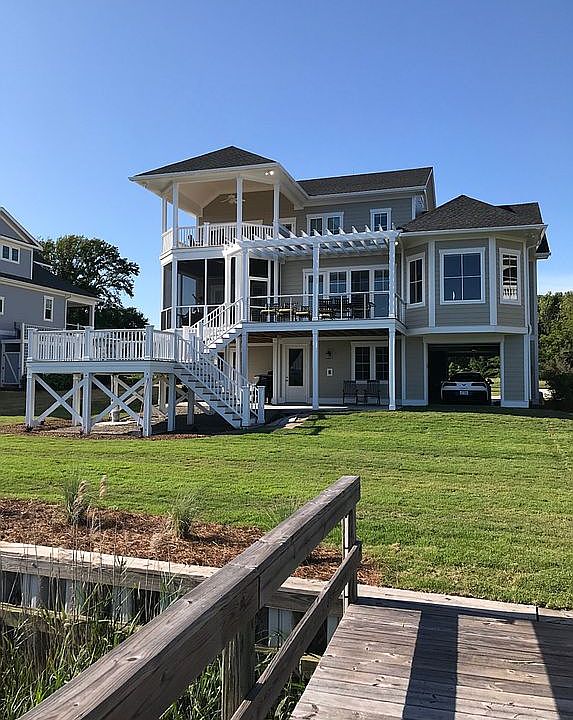 2nd image of 2763 Pinecrest Dr