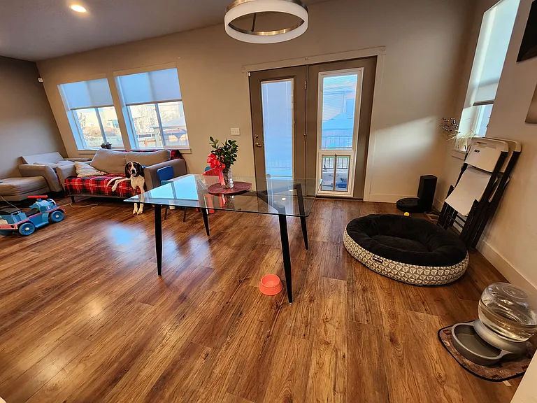361 E Baird Cir — Photo 9