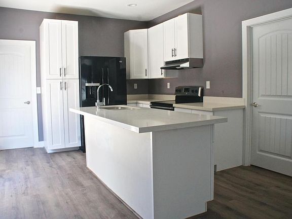 2nd image of 1050 E Fairmount Ave APT 1