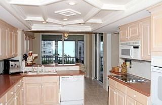 4th image of 4401 Gulf Shore Blvd N APT 803