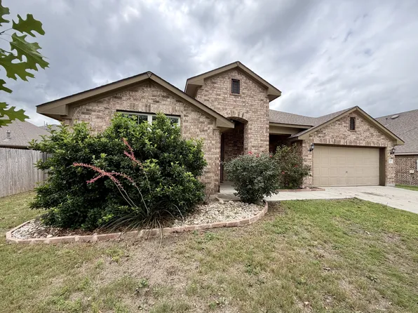 646 Ridge Lawn Dr, New Braunfels, TX 78130