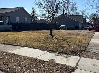 1053 Hudson St, Wyandotte, MI 48192