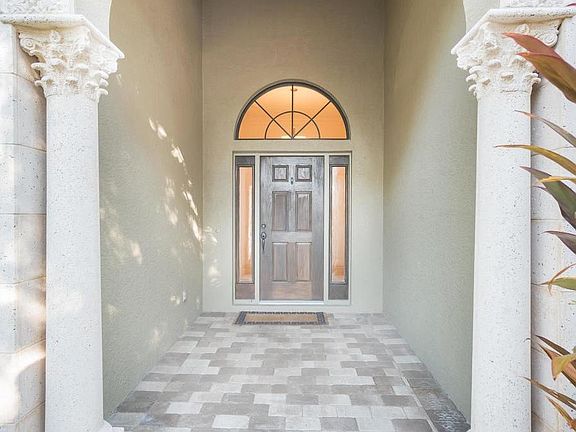 2nd image of 5132 Chateau Ct