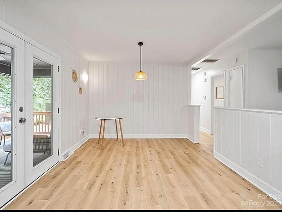 5th image of 7732 Wallace Ln