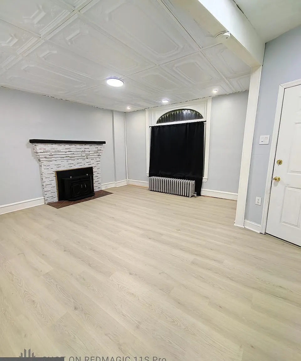 1 bed, 1.0 bath, $1,250 — Photo 3