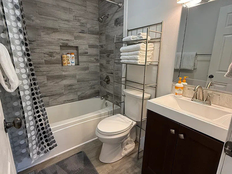 508 Westland Dr — Photo 9
