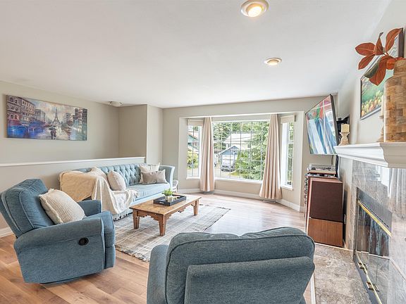 4th image of 1485 Lupin St